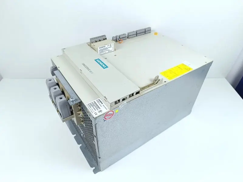 Produktfoto 1 von Siemens E/R Modul 6SN1145-1BA01-0DA1 Vers.E + 6SN1111-0AB00-0AA0 TESTED TOP