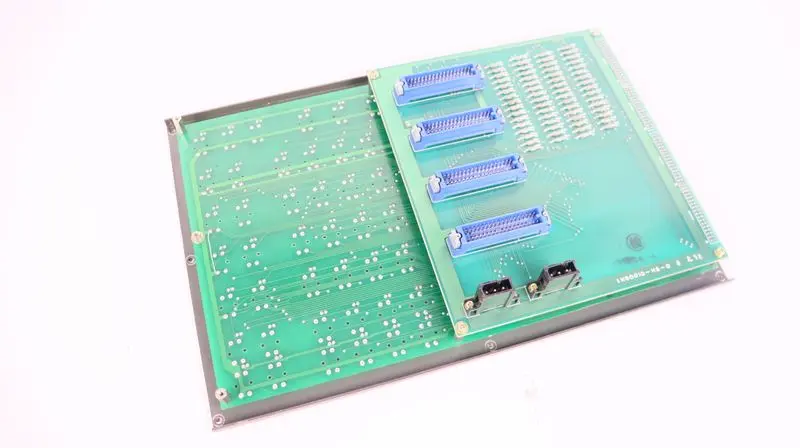 Produktfoto 1 von Hitachi Seiki Platte Bedienfeld CNC04D IN90010-HS-0 TOP ZUSTAND