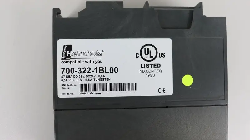 Produktfoto 1 von Helmholz 700-322-1BL00 S7-DEA DI 32xDC24V HW:12 TOP ZUSTAND