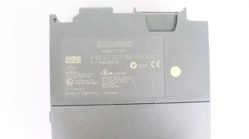 Produktfoto 1 von Siemens S7 300 6ES7 322-1BF01-0AA0 SM322 6ES7322-1BF01-0AA0 E.St: 03 TOP ZUSTAND