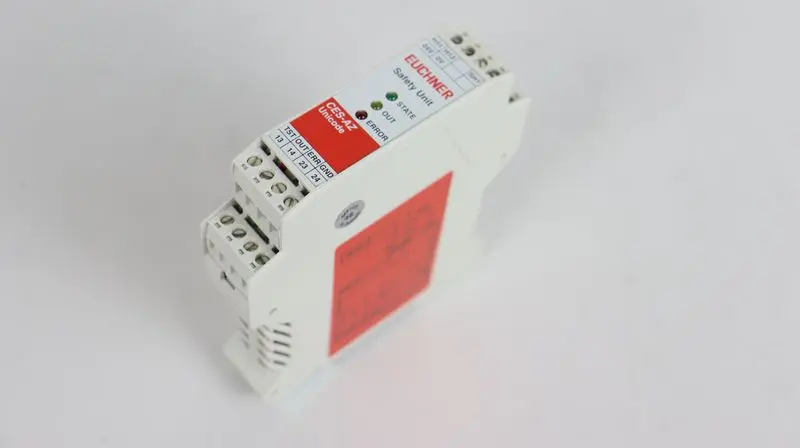 Produktfoto 1 von Euchner CES-AZ-ABS-01B Auswerteeinheit 100064 TESTED TOP ZUSTAND