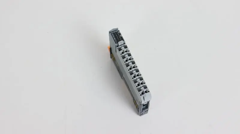 Produktfoto 1 von B&R Busmodul X20 DM 9324 X20DM9324 REV.F0 + X20 BM 11 REV.G0 TOP ZUSTAND