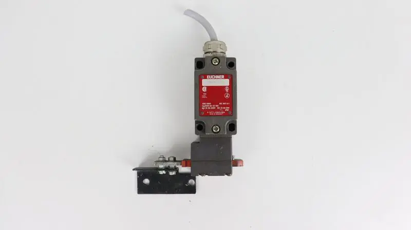 Produktfoto 1 von Euchner Sicherheitsschalter NZ1VZ-538 E TOP ZUSTAND