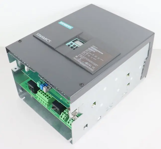 Produktfoto 1 von Siemens Sinamics DCM 6RA8018-6DV62-0AA0 VERSION: A2 TESTED & NEUWERTIG