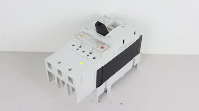 Produktfoto 1 von Moeller Eaton NZM 2 + NZM N2 160A Leistungsschalter Hauptschalter TOP ZUSTAND