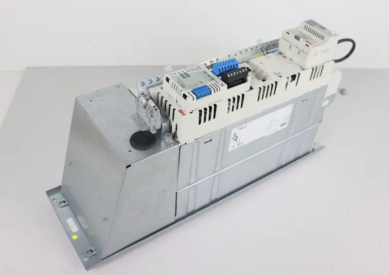 Produktfoto 1 von ABB ACS880-104-0044A-3 +P922 FEN-31 FPBA-01 INVERTER TOP ZUSTAND