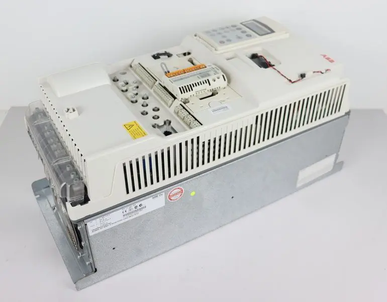 Produktfoto 1 von ABB ACS800-04-0060-3 +D150+E200+L502+N652+R701 Crane Drive Control TOP ZUSTAND