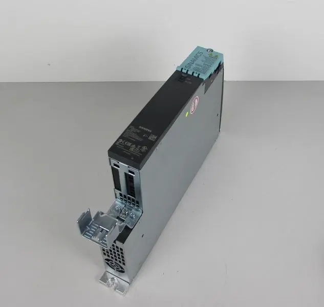 Produktfoto 1 von Siemens Sinamics 6SL3120-1TE13-0AD0 Single Motor Module FS:B TESTED NEUWERTIG