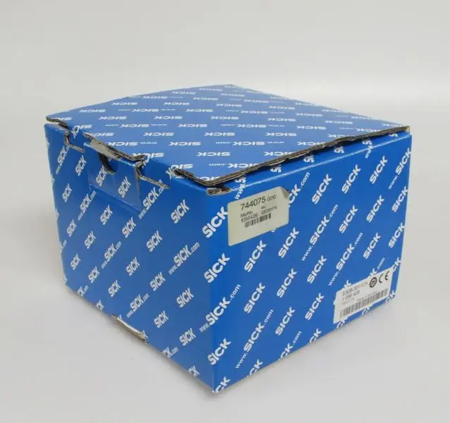 Produktfoto 1 von Sick S30B-3011CA two-dimensional Laserscanner 1056428 TOP Zustand OVP