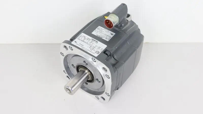 Produktfoto 1 von Siemens 3~ Brushless Servomotor 1FK7060-2AF71-1CG1 TESTED NEUWERTIG