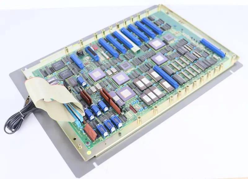 Produktfoto 1 von FANUC 10T-MODEL A A02B-0072-B501 TOP ZUSTAND