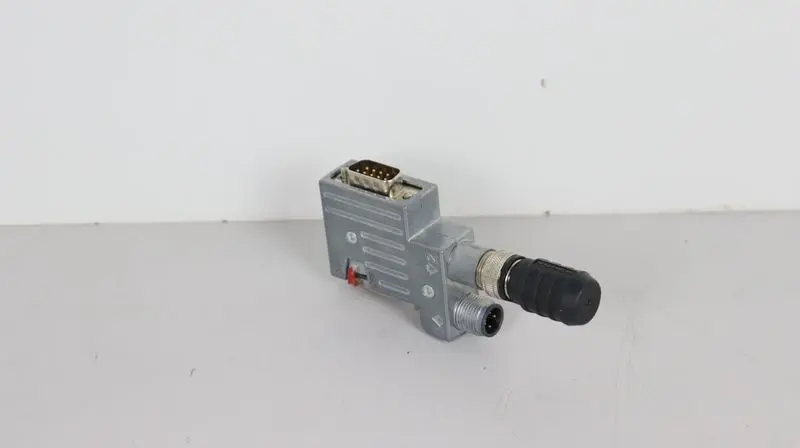 Produktfoto 1 von Murr Elektronik Profibus Adapter 7000-99411 TOP ZUSTAND