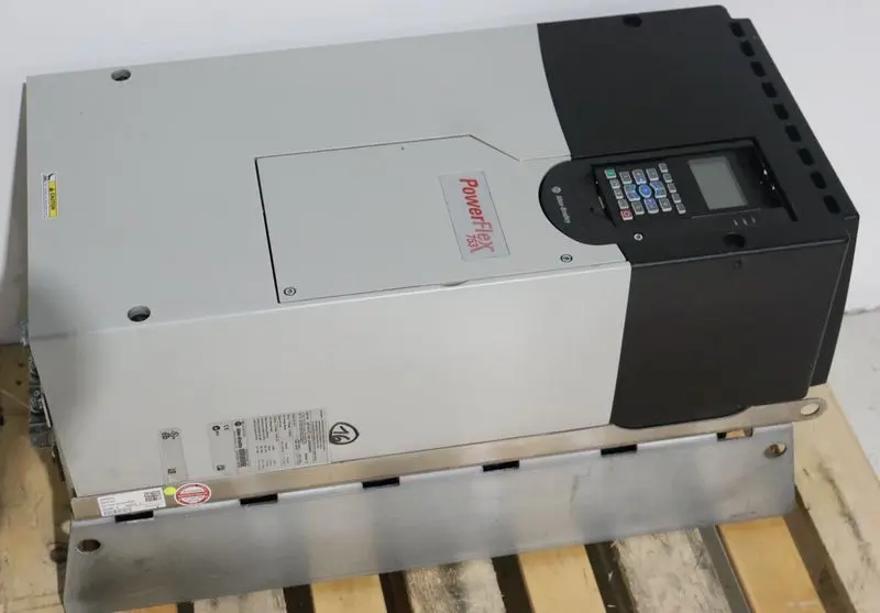 Produktfoto 1 von ALLEN BRADLEY POWERFLEX 753 20F1ANC140JA0NNNNN 75kw 400V SER.A TESTED TOP