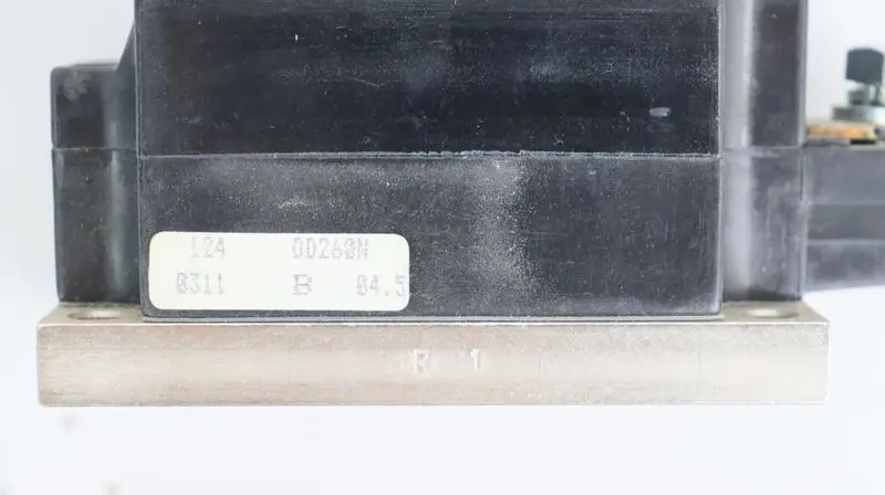 Produktfoto 1 von EUPEC Powerblock DD 260 N 16 K 13F4 Modul DD260N16K TOP ZUSTAND