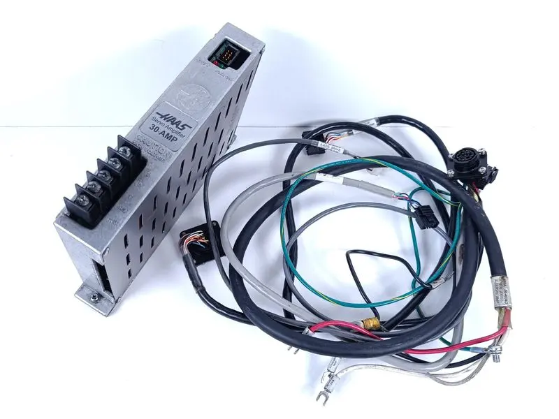 Produktfoto 1 von HAAS 30A 32-5550J AC Servo Drive + Servokabel für Zusatz Achse TOP ZUSTAND
