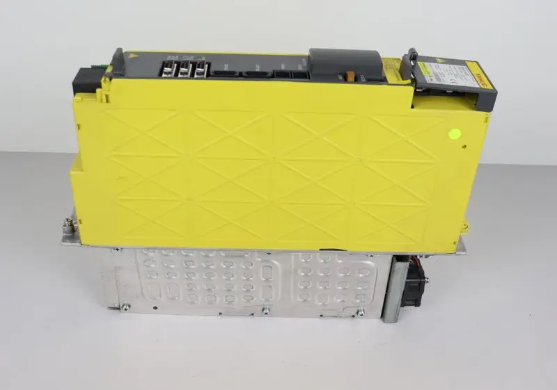 Produktfoto 1 von Fanuc Servo Amplifier Module A06B-6114-H209 Version D TOP ZUSTAND