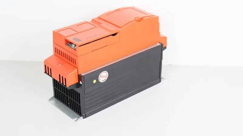 Produktfoto 1 von SEW Movidrive MCF40A0055-5A3-4-00 + MDx60A0055-5A3-4-00 TESTED & TOP ZUSTAND