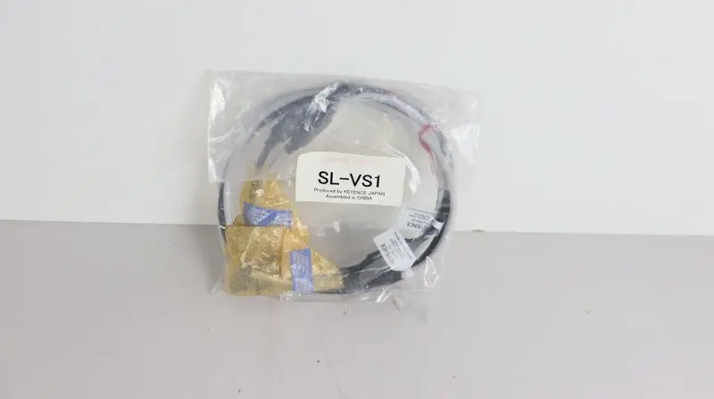 Produktfoto 1 von KEYENCE Connection Cable Kit SL-VS1 Set SL-VS1-T + SL-VS1-R UNUSED & OVP SEALED