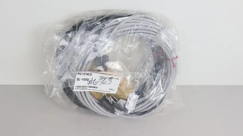 Produktfoto 1 von KEYENCE SL-VS10 Cable Kit Kabel Set SL-VS10-R + SL-VS10-R NEUWERTIG & OVP