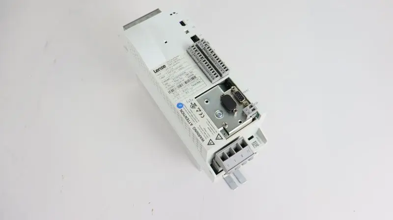 Produktfoto 1 von Lenze ECSEP004C4I Id.-No.13290864 TOP ZUSTAND