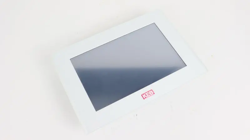 Produktfoto 1 von KEB COMBIVERT CONNECT - Panel C6 HMI LC 10:1"W 60C6AF1-4502 NEUWERTIG TESTED