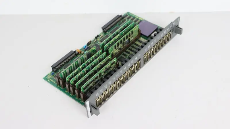 Produktfoto 1 von Fanuc A16B-3200-0060 PLC Modul TOP ZUSTAND