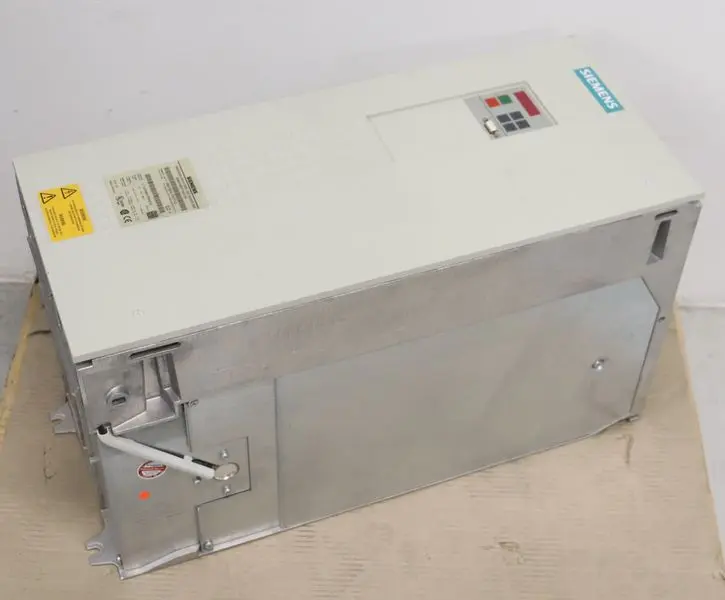 Produktfoto 1 von Siemens Simovert MC P2 6SE7024-7TD71-Z + CUPM Card + ADB Card E-St. F TESTED