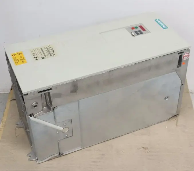 Produktfoto 1 von Siemens Simovert MC P2 6SE7027-2TD71-Z + CUPM Card + ADB Card E-St. E TESTED