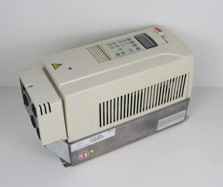 ABB Frequenzumrichter ACS800-01-0011-3 +E202+N687 + CDP312R TESTED & TOP ZUSTAND