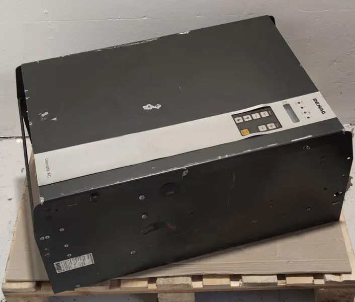 Produktfoto 1 von MANNESMANN Demag Frequenzumrichter UD-DPU500V120E00RE 120A TESTED