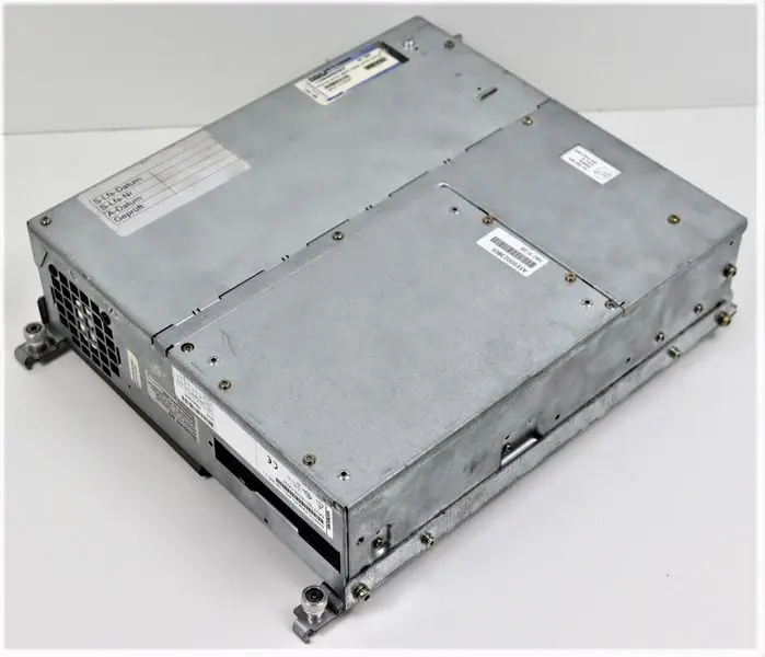 Produktfoto 1 von Siemens Simatic Panel PC 670 6AV7722-1BC00-0AD0 TOP ZUSTAND