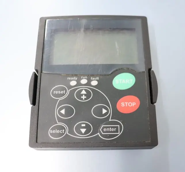 Produktfoto 1 von Vacon NXS00615A2H1SSSA1A3000000 Frequenzumrichter Keypad 400V 46/61A TESTED