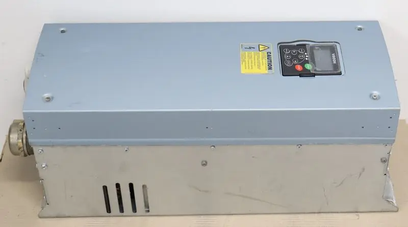 Produktfoto 1 von Vacon Frequenzumrichter NXS01055-A2H0SSS-A1A3000000 400V 55kw TESTED TOP ZUSTAND