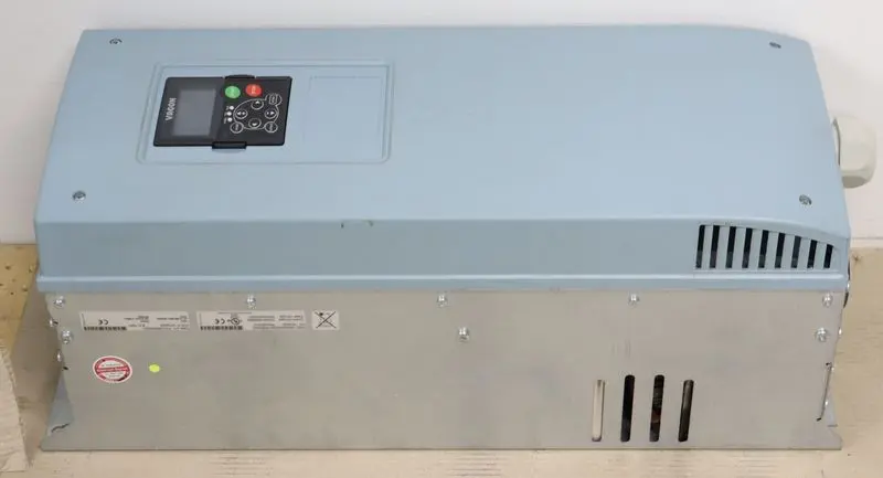 Produktfoto 1 von Vacon NXS01055A5H0SSSA1A3000000 Freqenzumrichter + Keypad TESTED & TOP ZUSTAND