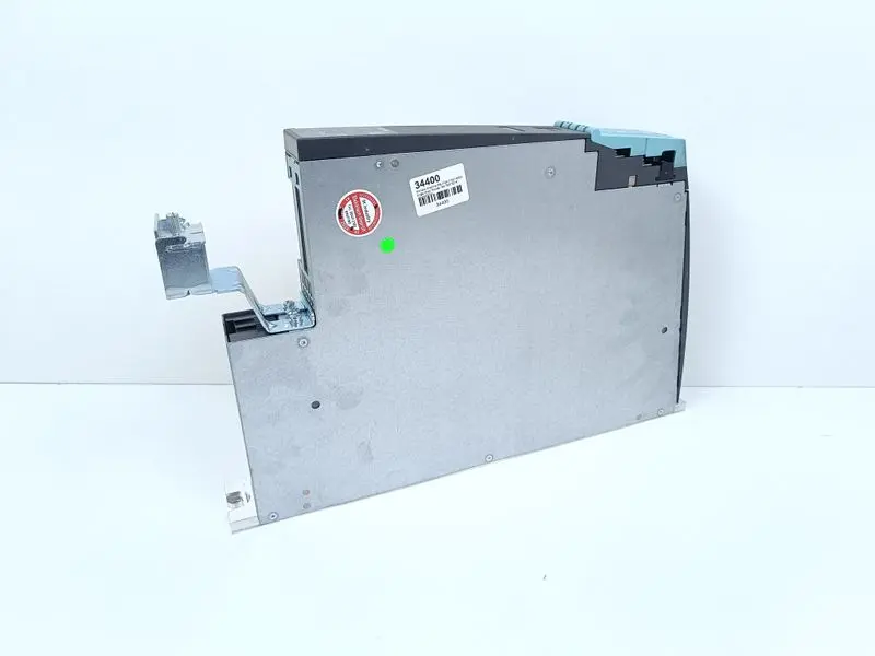 Produktfoto 1 von Siemens 6SL3120-1TE21-8AD0 Single Motor Module FS: B 18A TESTED & NEUWERTIG