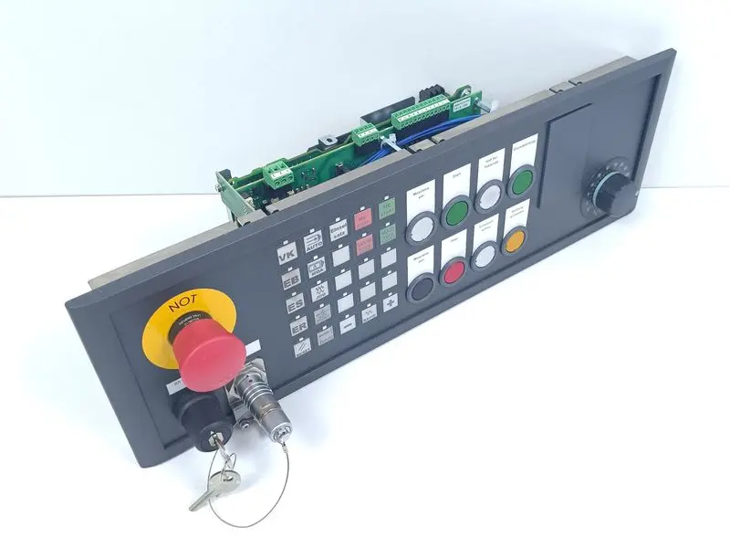 Produktfoto 1 von Siemens SINUMERIK MPP483IEH-S44 Panel Bedientafel 6FC5303-1AF12-8BX0 TESTED