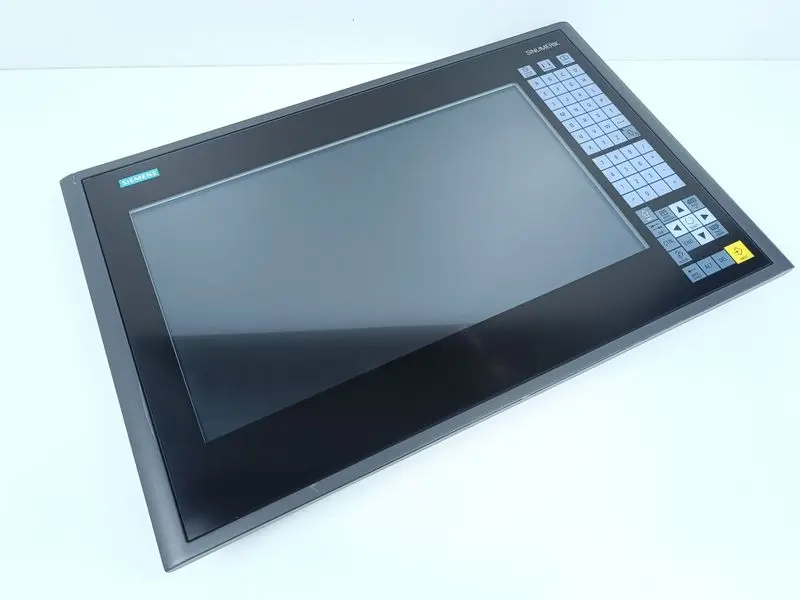 Produktfoto 1 von Siemens SINUMERIK OP 015 BLACK 6FC5303-0AF14-0AA0 FS:04 TESTED NEUWERTIG