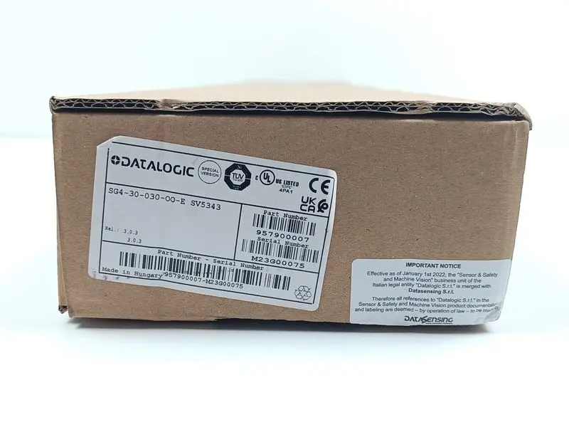 Produktfoto 1 von Datalogic Lichtschranke RX + TX SG4-30-030-OO-E SV5343 SG4-30-030-00-E 957900007