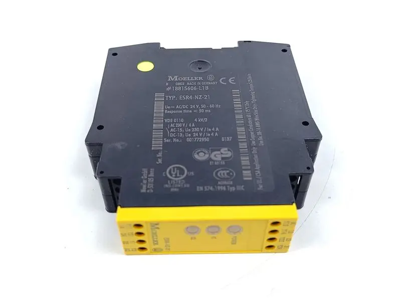 Produktfoto 1 von MOELLER Safety Relais ESR4-NZ-21 TOP ZUSTAND