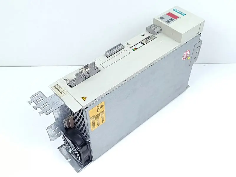 Produktfoto 1 von Siemens Masterdrive AC/AC 6SE7021-0EP60 Z:G91+L20 Profibus Ver.E TESTED & TOP