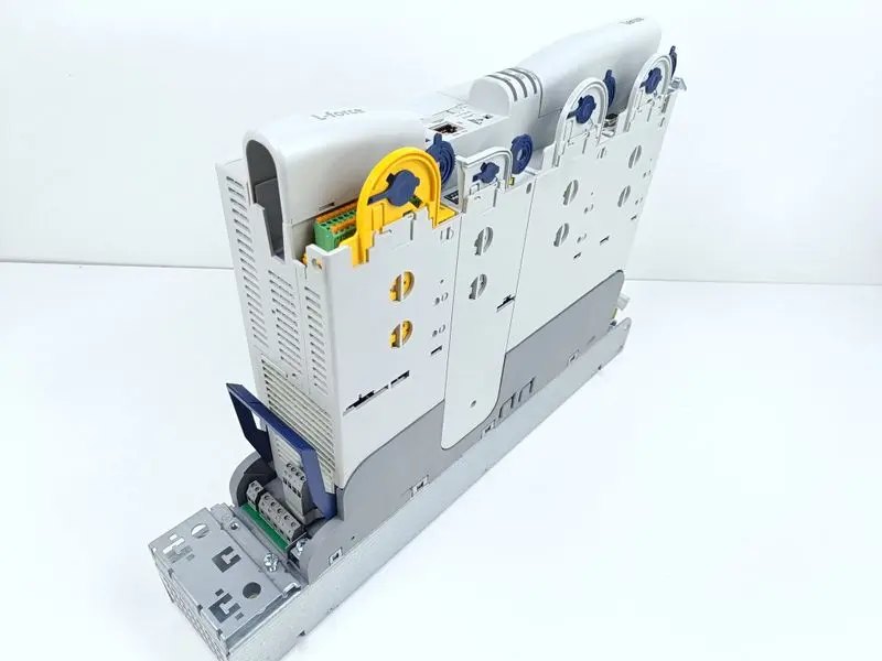 Produktfoto 1 von Lenze L-force E94ASHE0044 + E94ASHE0044E34NNPM + E94AZMS0094 TESTED TOP ZUSTAND