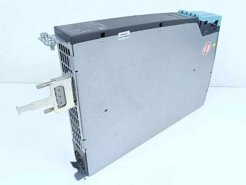 Produktfoto 1 von Siemens Sinamics Smart Line Module 6SL3130-6AE15-0AB1 FS:D -Cover not OK- TESTED