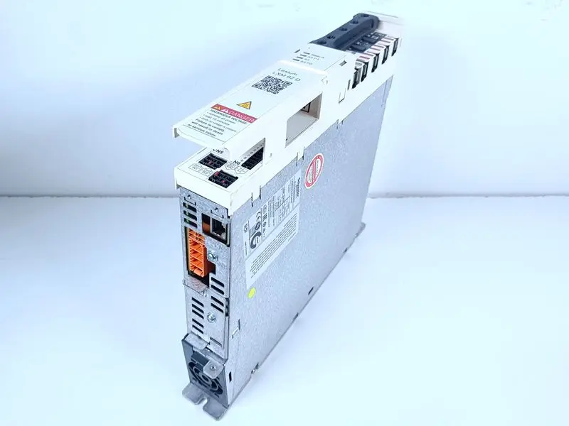 Produktfoto 1 von Schneider Electric Lexium LXM 62 D LXM62DD45C21000 LXM62DD45Cxxxxx TESTED & TOP