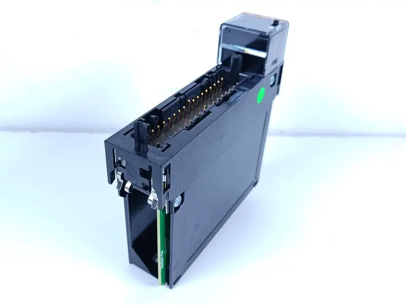 Produktfoto 1 von Allen Bradley ControlLogix 12 Pt RTD Input Module 1756-IR12 NEUWERTIG