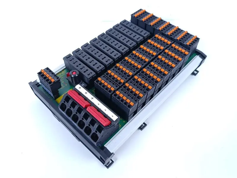 Produktfoto 1 von E-T-A SVS20-08-xxx-K01 B10 DC 24V / 40A TOP ZUSTAND