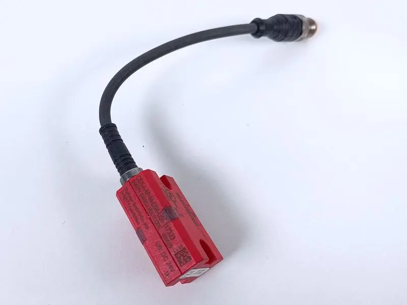 Produktfoto 1 von Euchner Safety Switch Multicode CES-I-AP-M-C04-USI-117323 TOP ZUSTAND