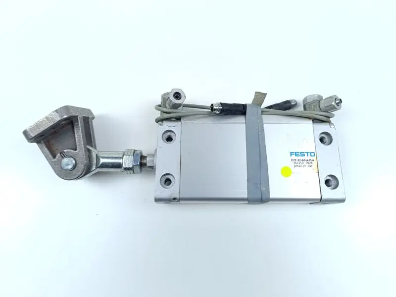 Produktfoto 1 von FESTO DZF-32-60-A-P-A 161259 P808 pmax.10 bar TOP ZUSTAND