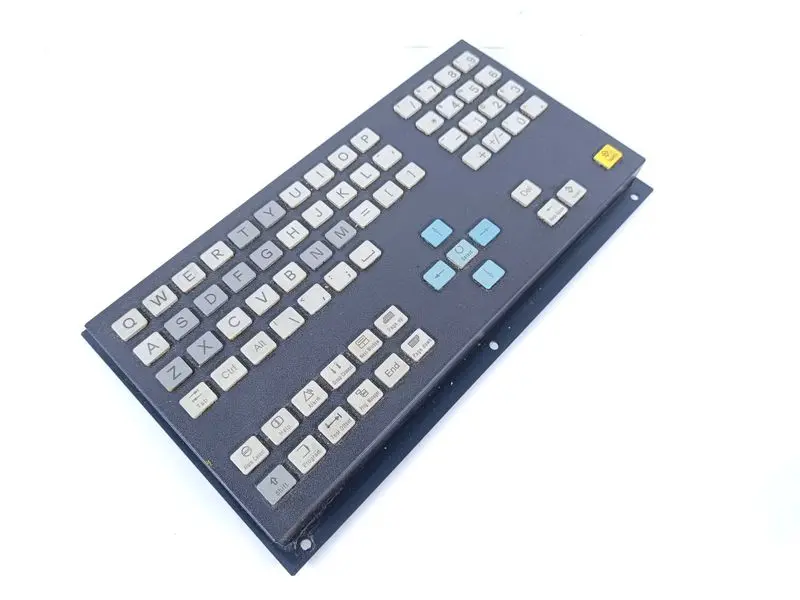 Produktfoto 1 von Siemens Sinumerik 840D 6FC5203-0AC00-1AA0 CNC-Tastatur OP032S Ver. F TOP ZUSTAND