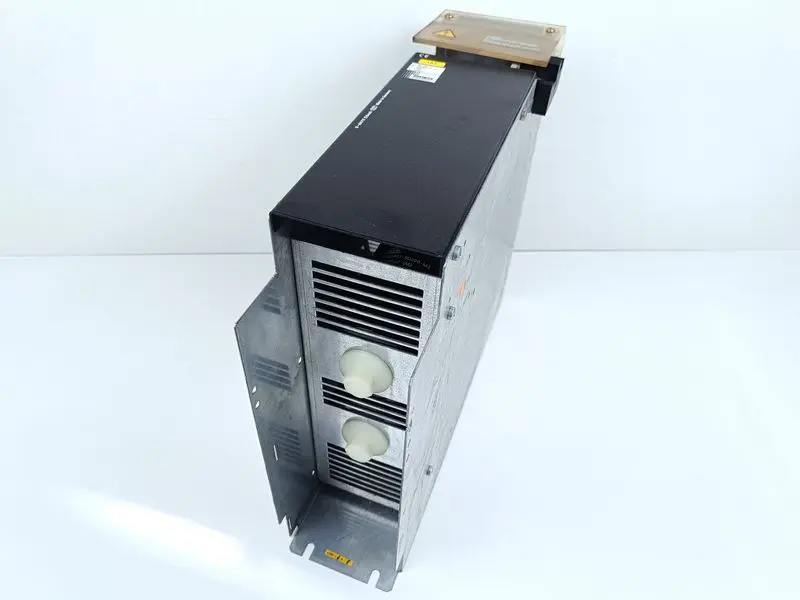 Produktfoto 1 von Bosch KM 1100-T Nr. 1070048798-402 520V DC 25A TOP Zustand