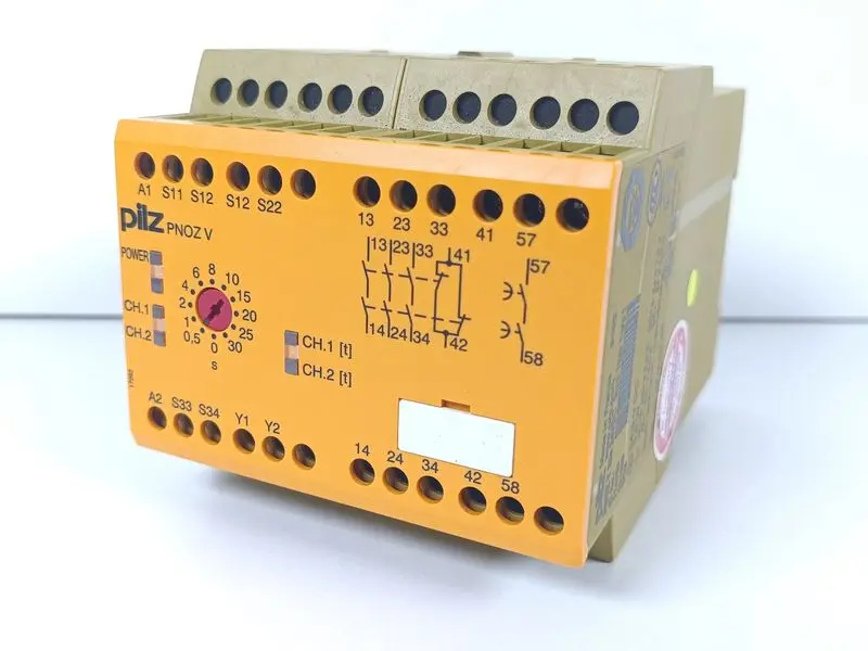 Produktfoto 1 von PILZ PNOZ V 30s 24VDC 3n/o 1n/c 1n/o t ID No.:774790 TESTED & TOP ZUSTAND